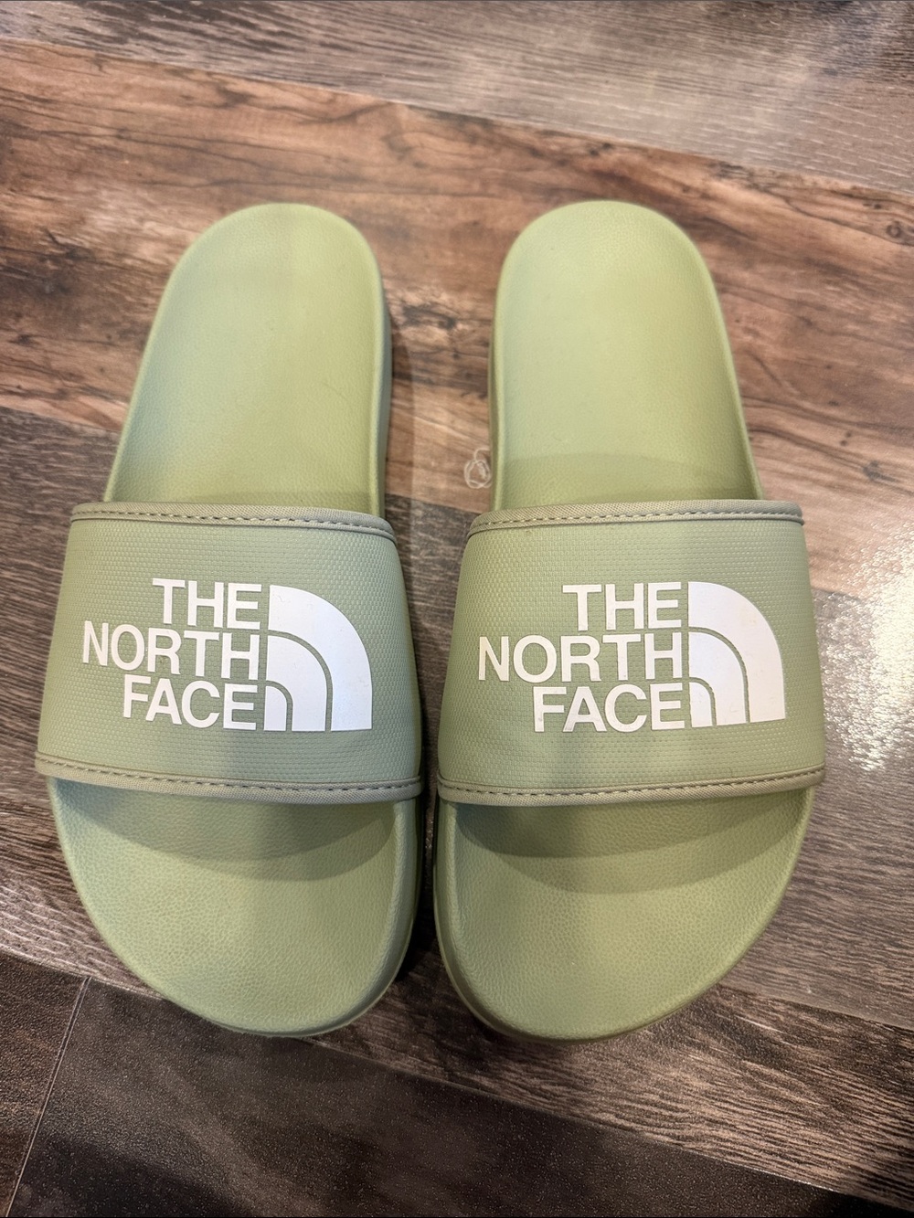 The North Face Women's Base Camp Slide III sandal